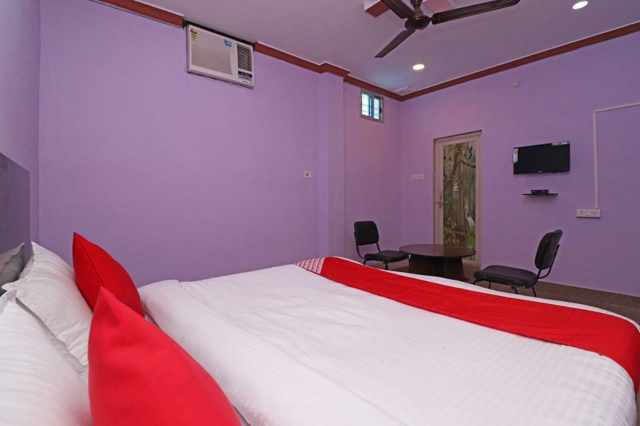 Oyo 31112 Hotel Abhinandan Palace Raipur  ภายนอก รูปภาพ